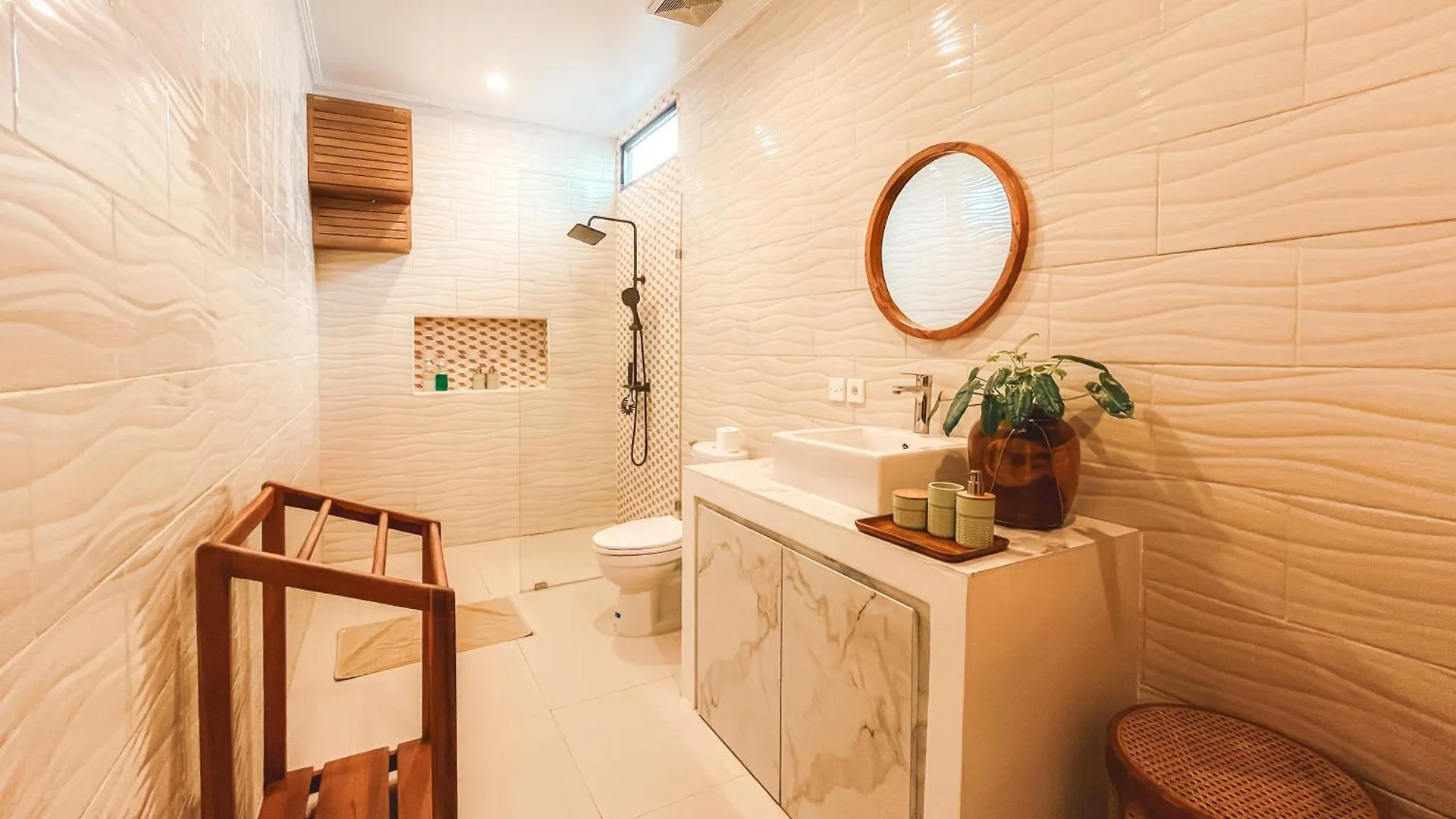 Villa Zanetta By Bali Asia Villa كيروبوكان