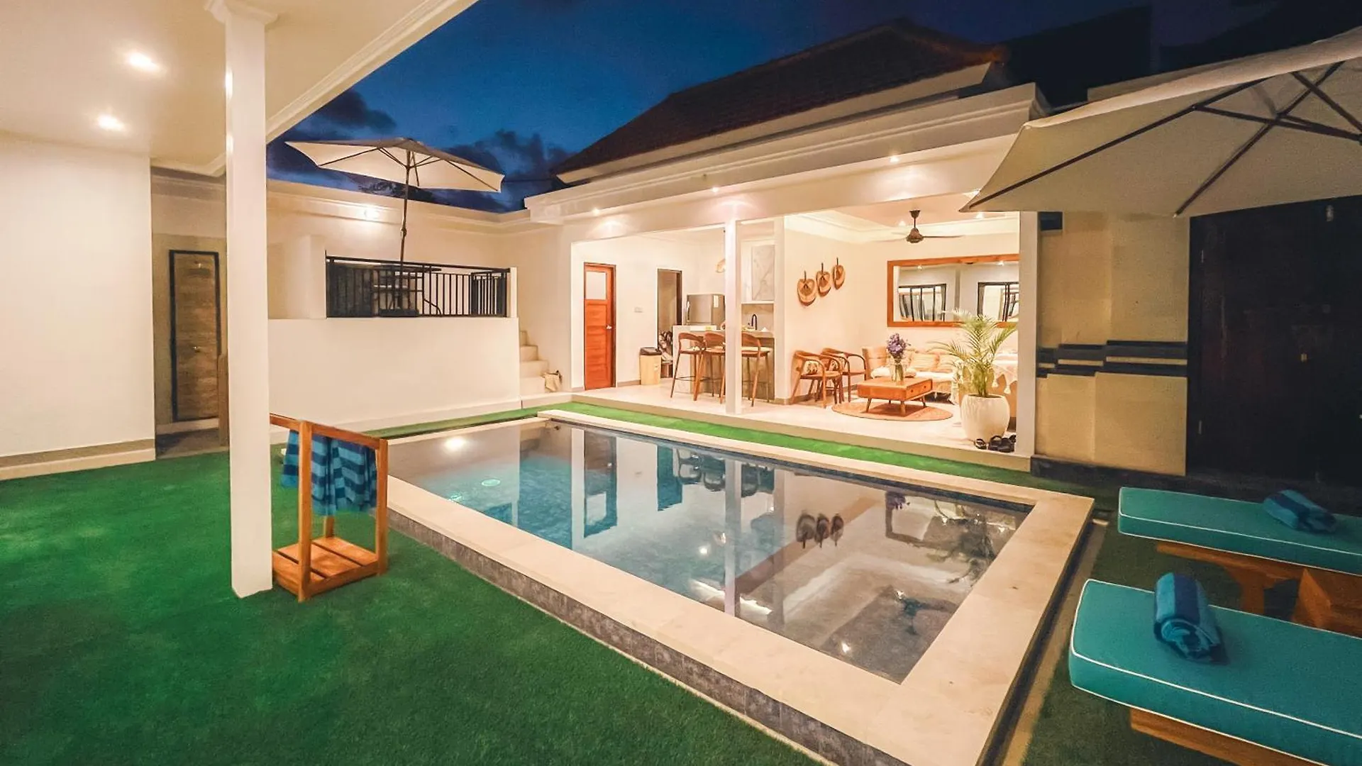 Villa Zanetta By Bali Asia Villa كيروبوكان